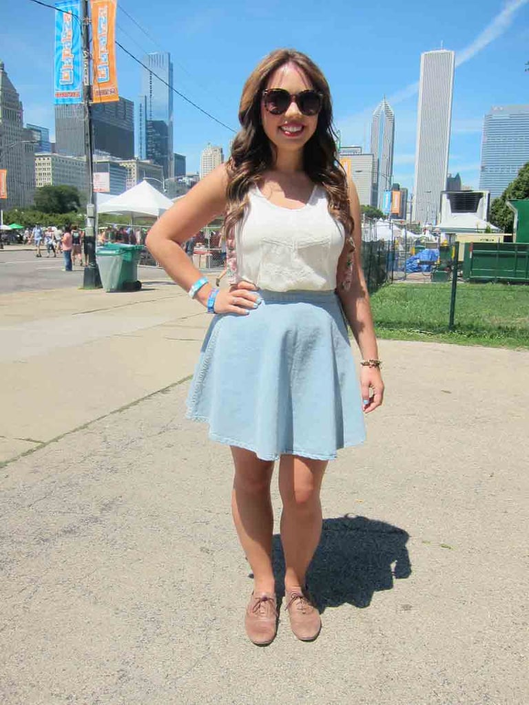 For the amount we saw, denim may as well have been an official Lollapalooza sponsor. Still, it was rare to spot the material in anything other than cutoff shorts, so we were thrilled to see Mary sporting a light denim American Apparel skirt.