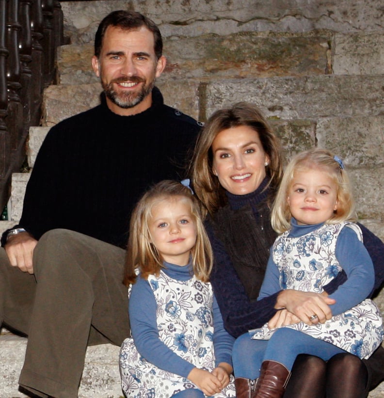 Princess Leonor and Infanta Sofía in 2009