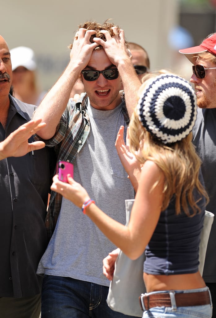 He styled his own tresses on the NYC set of Remember Me in June 2009.