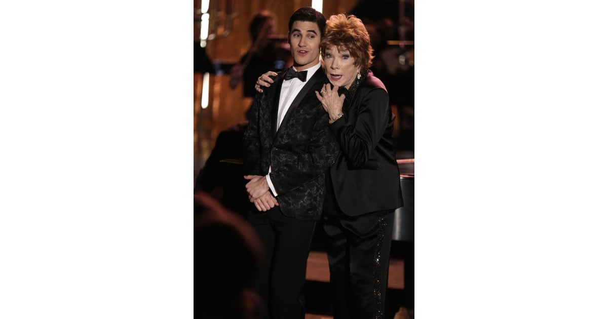 Blaine (Darren Criss) and June Dolloway (guest star Shirley MacLaine