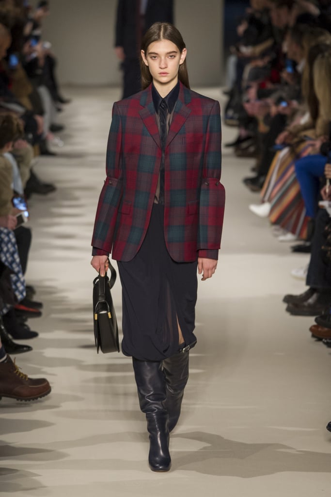 Victoria Beckham Fall 2017 Runway