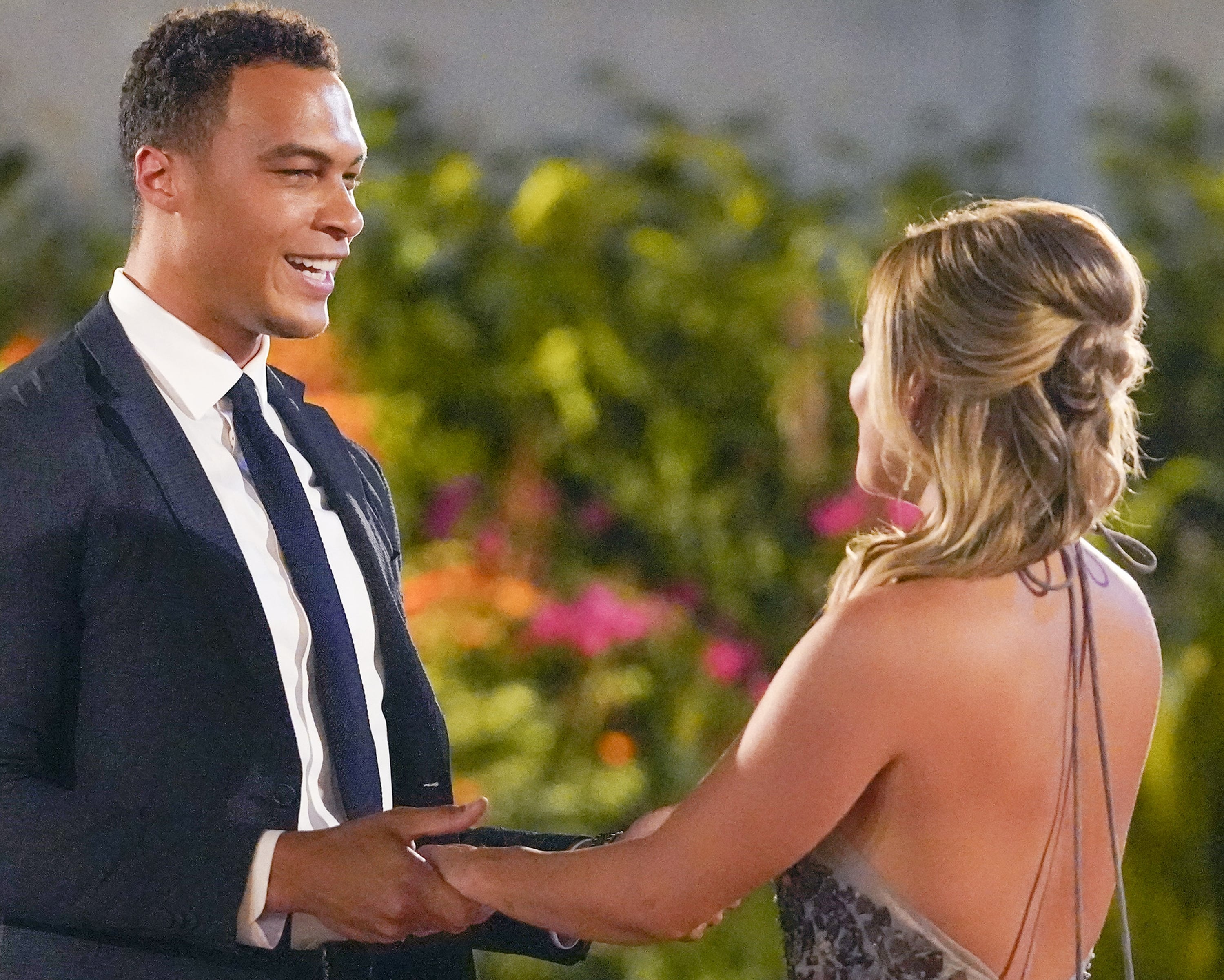 The Bachelorette: Who Got Clare's First Impression Rose? | POPSUGAR - Who Got The First Impression Rose On The Bachelorette