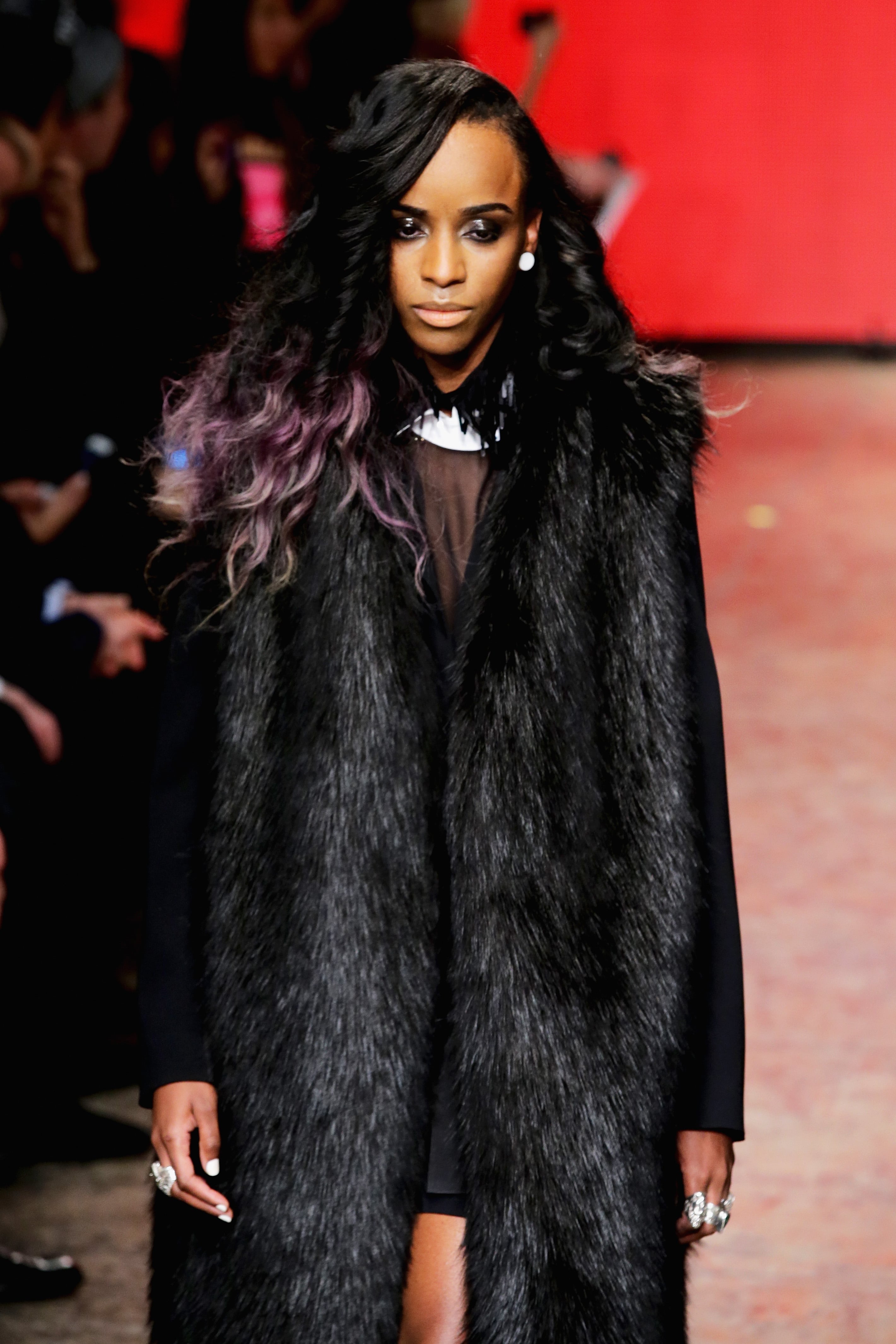 Donna Karan NY Fall 2014 Hair and Makeup