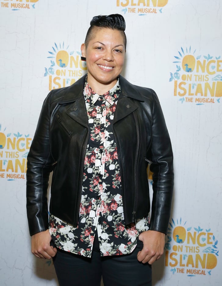 Sara Ramírez As Che Diaz And Just Like That Sex And The City Reboot Cast Popsugar 