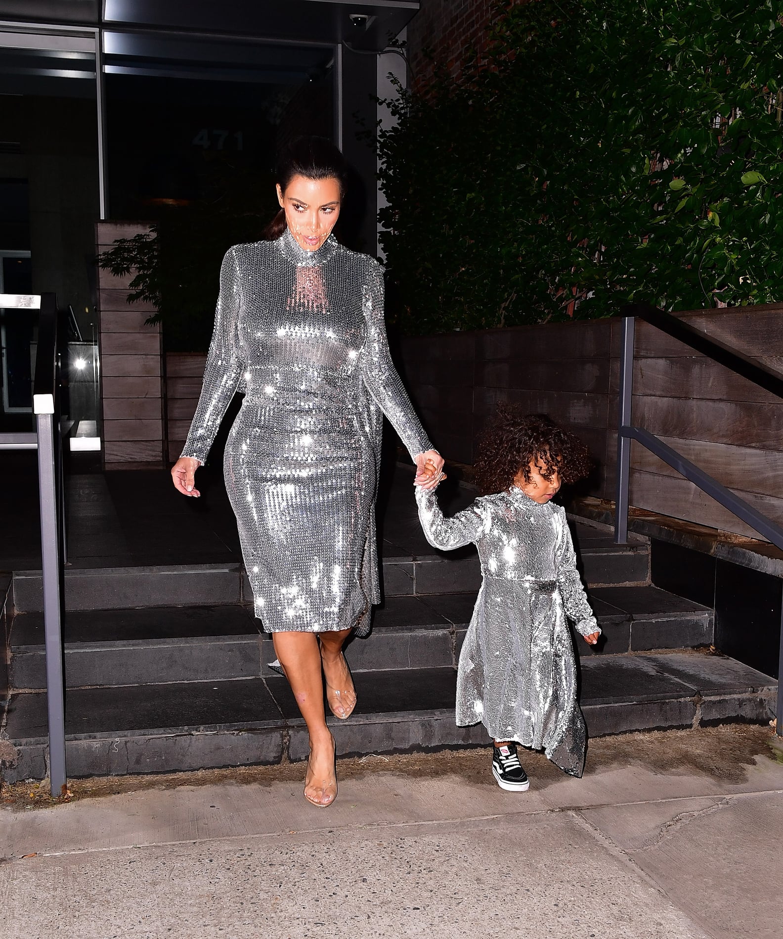 Kim Kardashian and North West Out in NYC September 2016 | PS Celebrity
