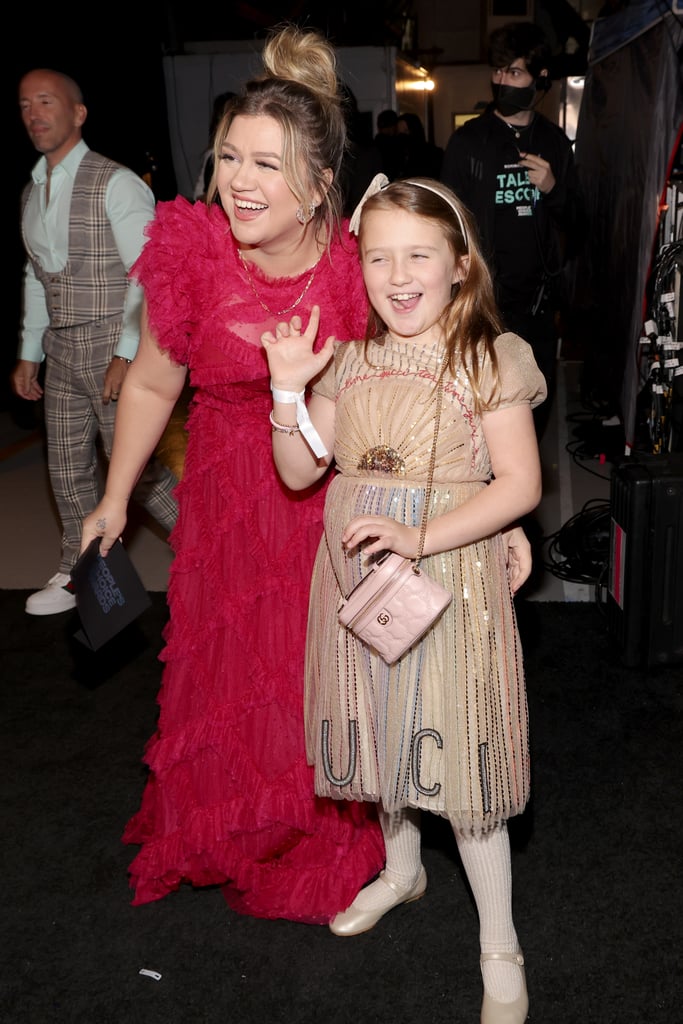 Kelly Clarkson and Daughter River at the People's Choice Awards 2022