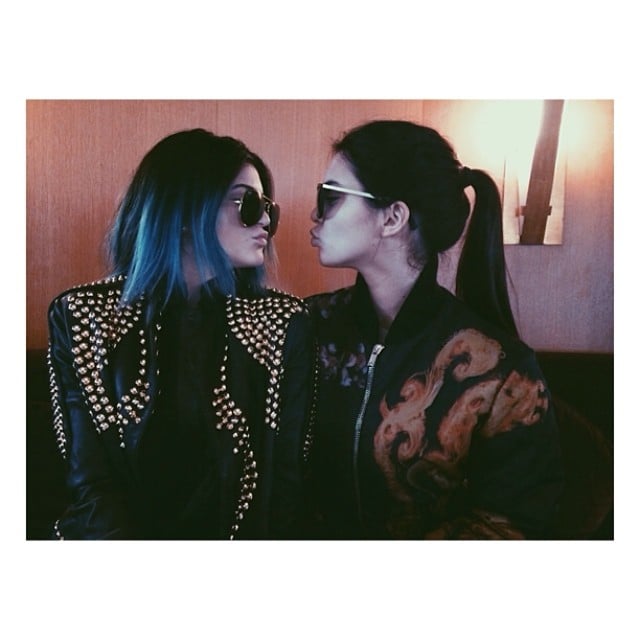 Kendall and Kylie puckered up.
Source: Instagram user kyliejenner