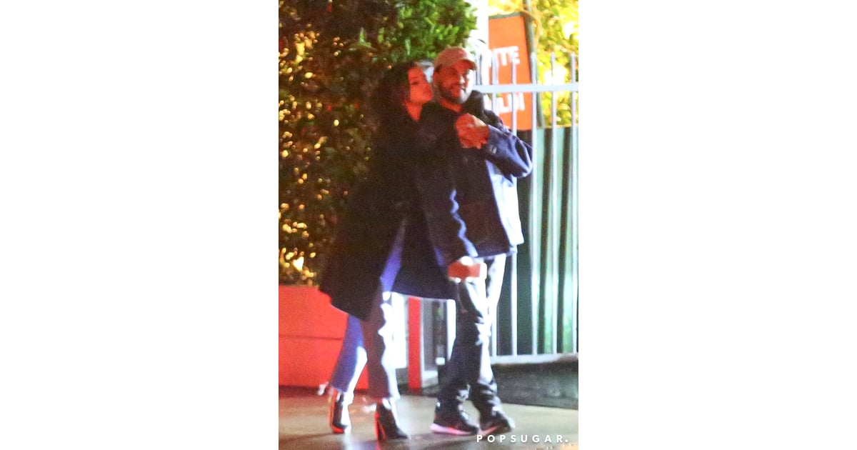 Selena Gomez and The Weeknd Kissing Pictures January 2017 | POPSUGAR ...