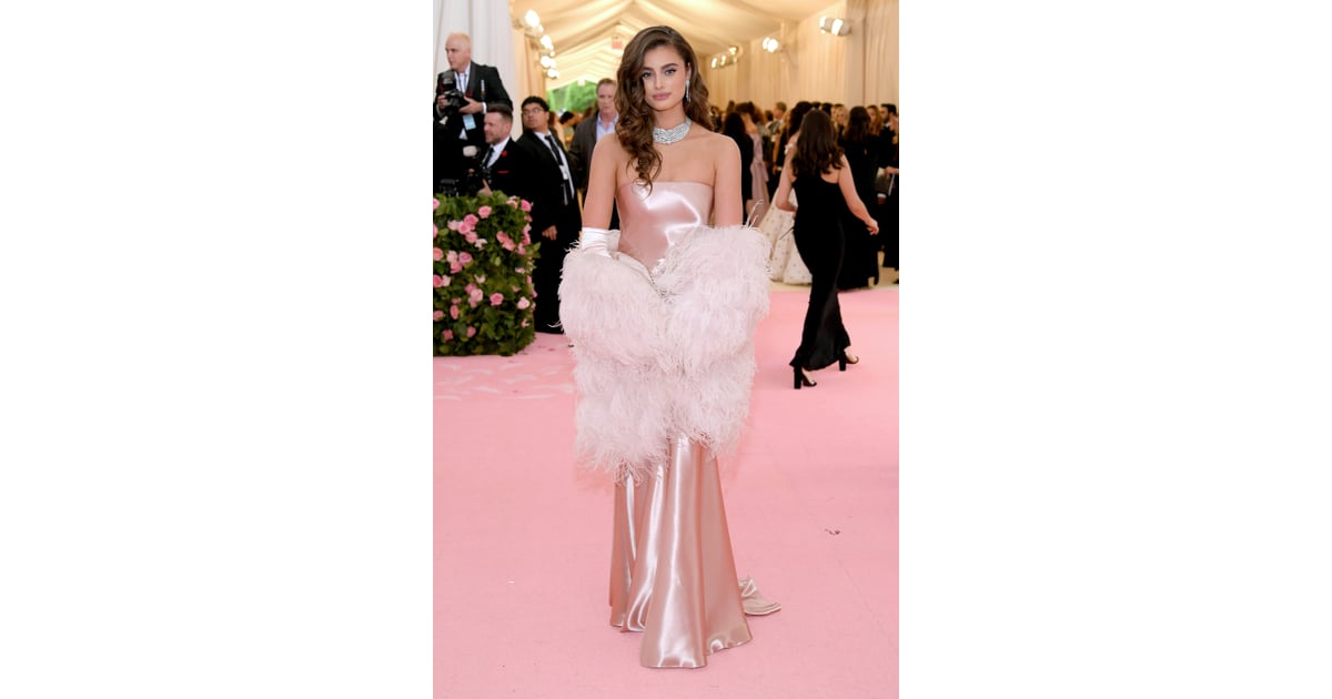 Taylor Hill at the 2019 Met Gala | Met Gala Red Carpet Dresses 2019