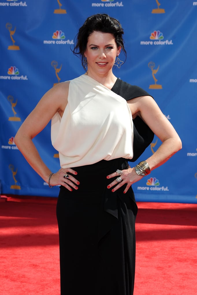 Ladies on the 2010 Primetime Emmy Awards Red Carpet Ladies on the 2010 Primetime Emmy Awards Red Carpet