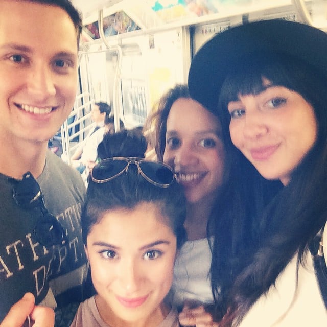 orange is the new black cast members dating