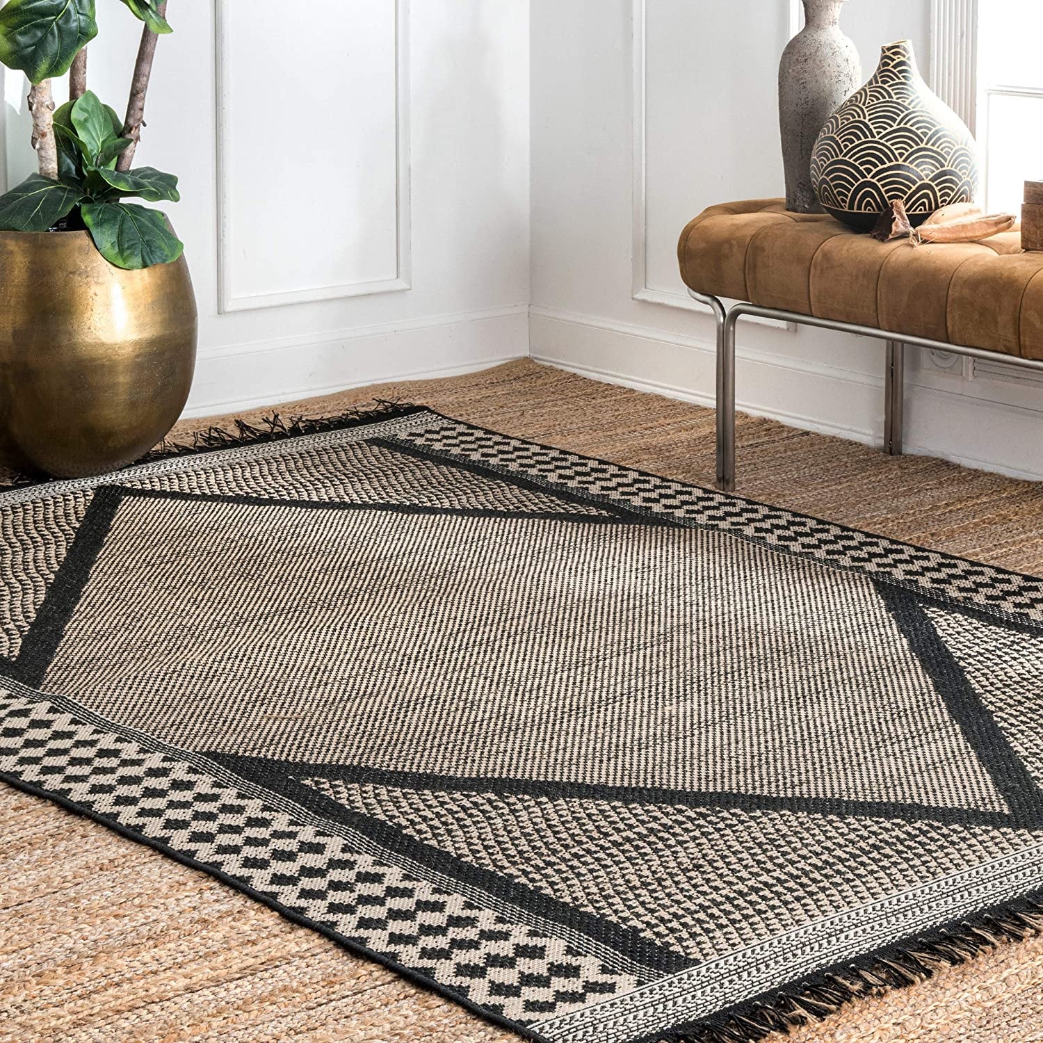 Uphome Indoor Outdoor Rug 5' x 7' Black and White Farmhouse Patio Rug Boho Diamond Cotton Woven Area Rug Modern Geometric Machine Washable Reversible Floor Carpet for Bedroom Dining Living Room