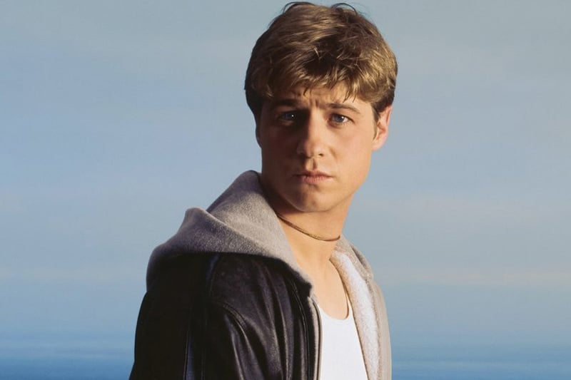Ben McKenzie GIFs From The O.C.