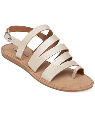 Lucky Brand Fairfaxx Toe Thong Sandals