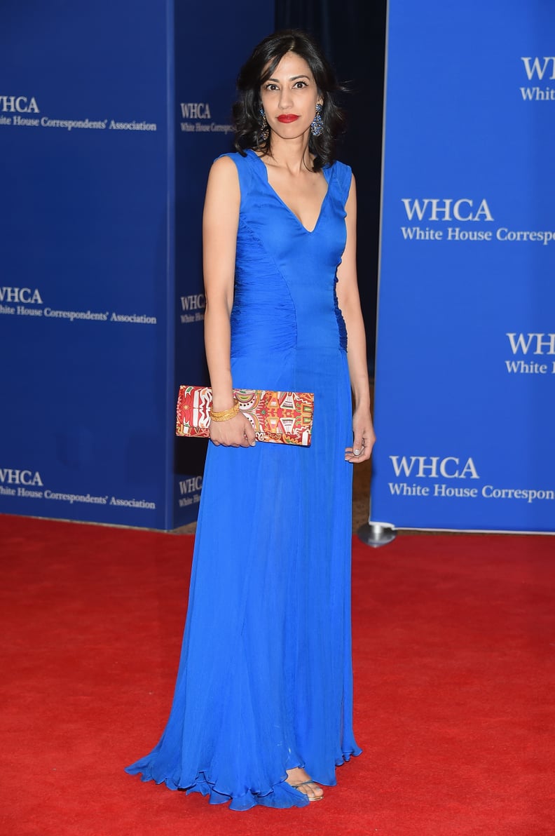 Huma Always Accessorizes With a Unique Clutch on the Carpet