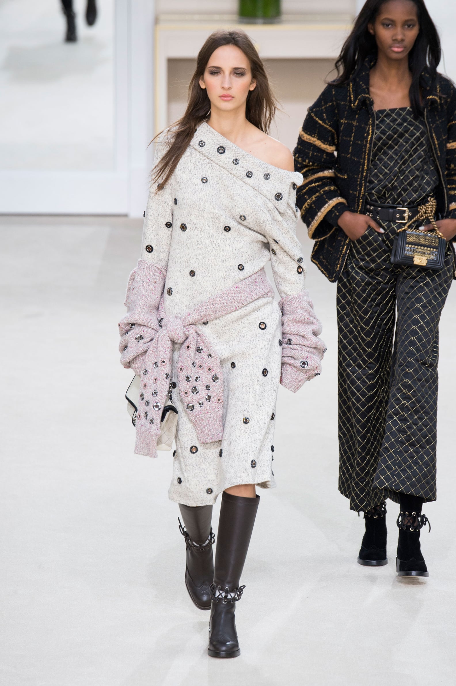 Chanel Fall 2016 Collection | PS Fashion