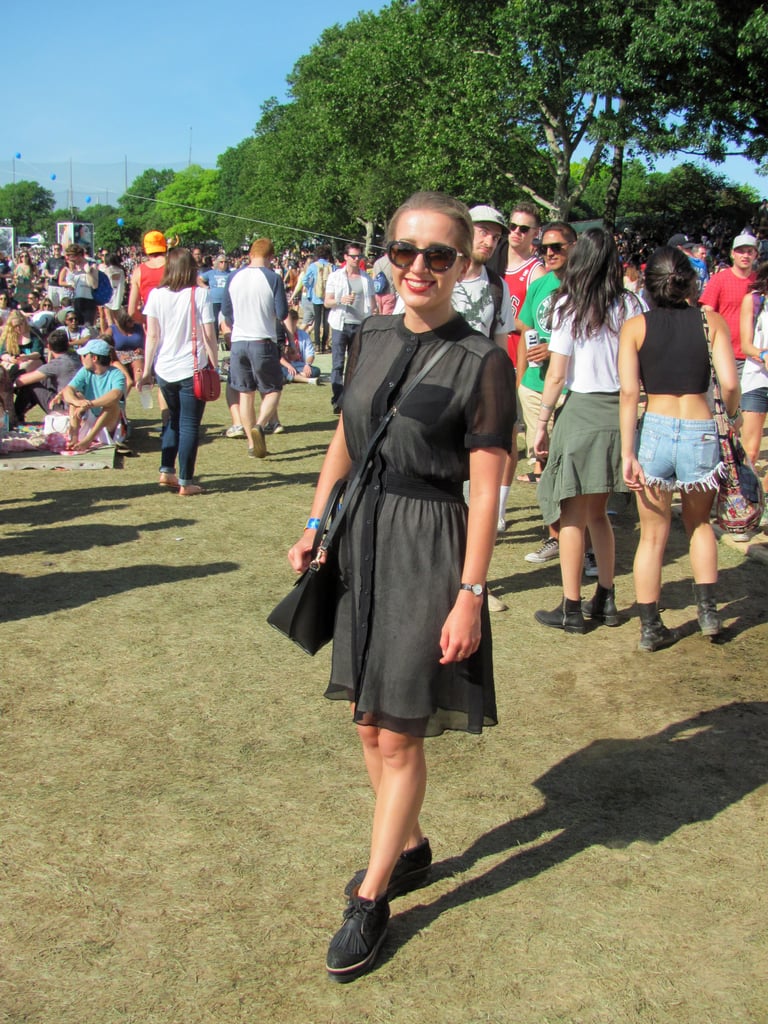This festivalgoer proved that all black can still feel breezy come Summer.