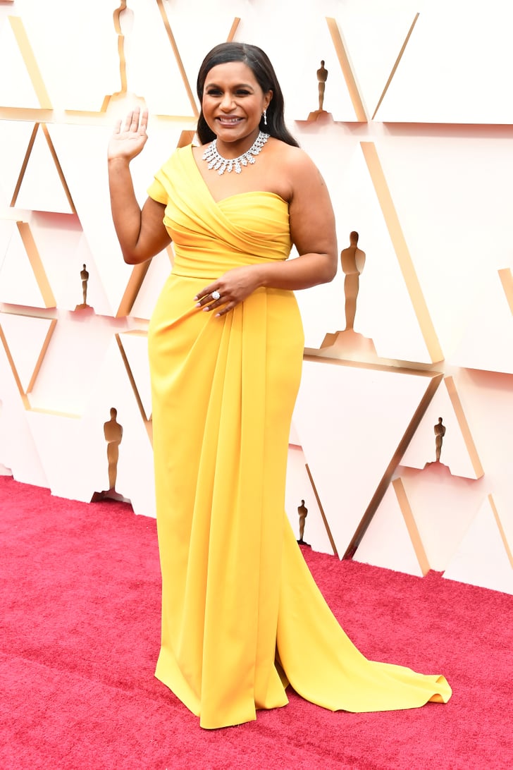 Mindy Kaling's 2020 Oscars Necklace Came With Security POPSUGAR