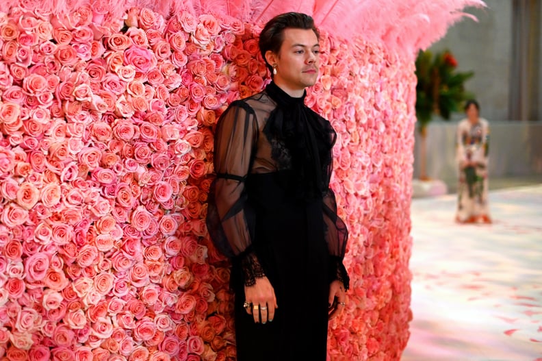 NEW YORK, NEW YORK - MAY 06: (EXCLUSIVE COVERAGE)   Harry Styles attends The 2019 Met Gala Celebrating Camp: Notes on Fashion at Metropolitan Museum of Art on May 06, 2019 in New York City. (Photo by Matt Winkelmeyer/MG19/Getty Images for The Met Museum/V