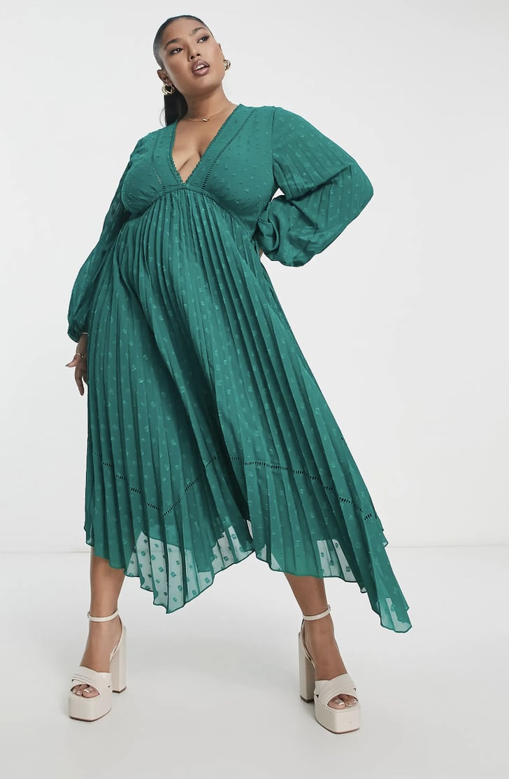 A Plunging Dress For a Big Bust Best Dresses For Large Busts