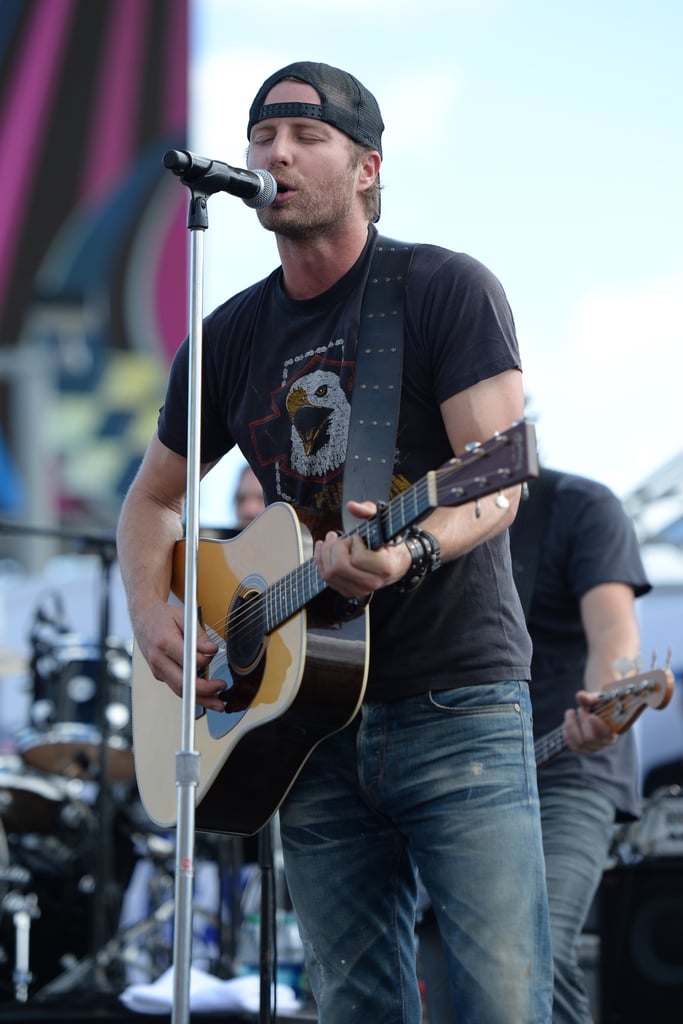 Hot Dierks Bentley Pictures