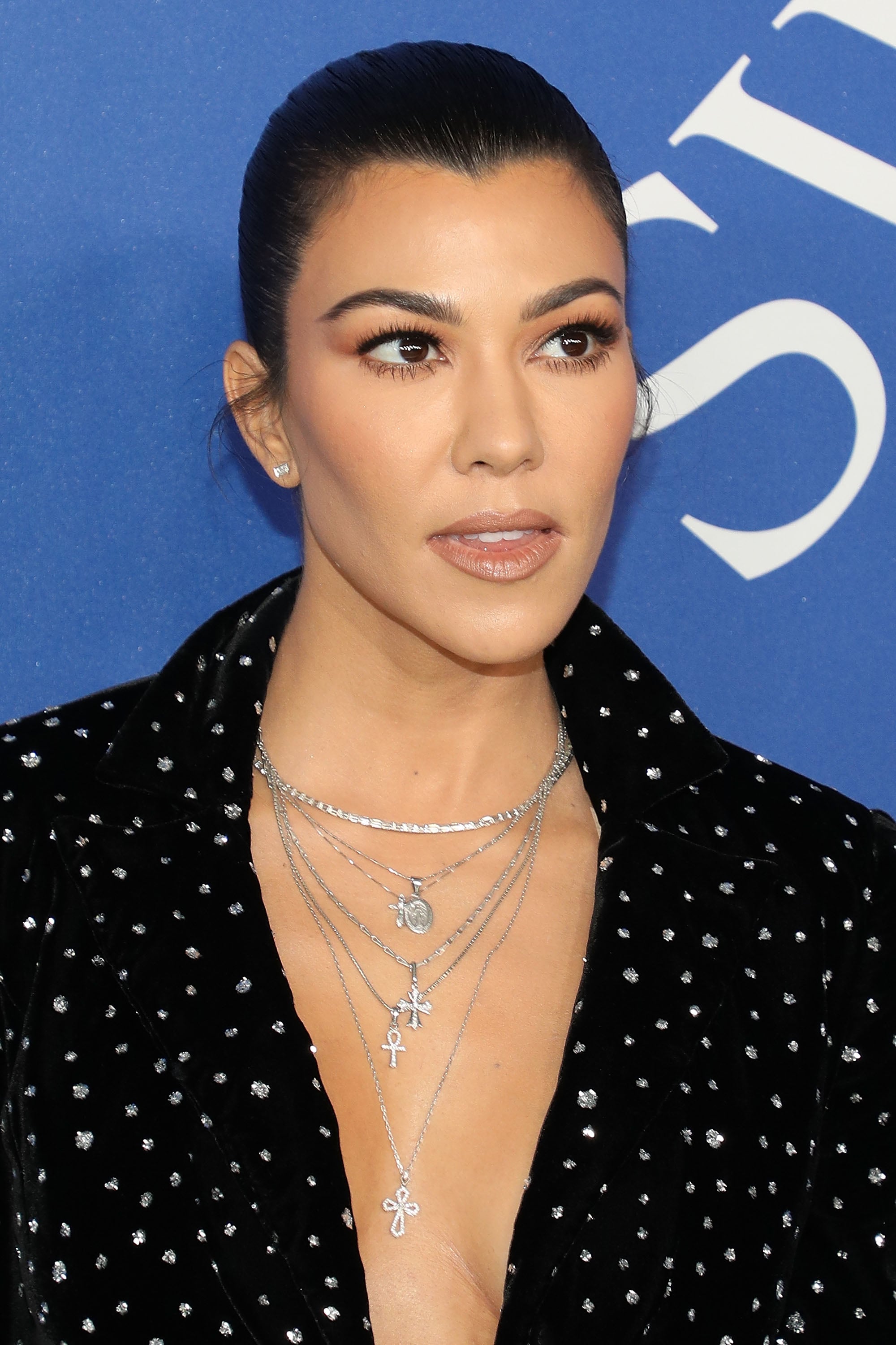 Kourtney kardashian jewelry hot sale