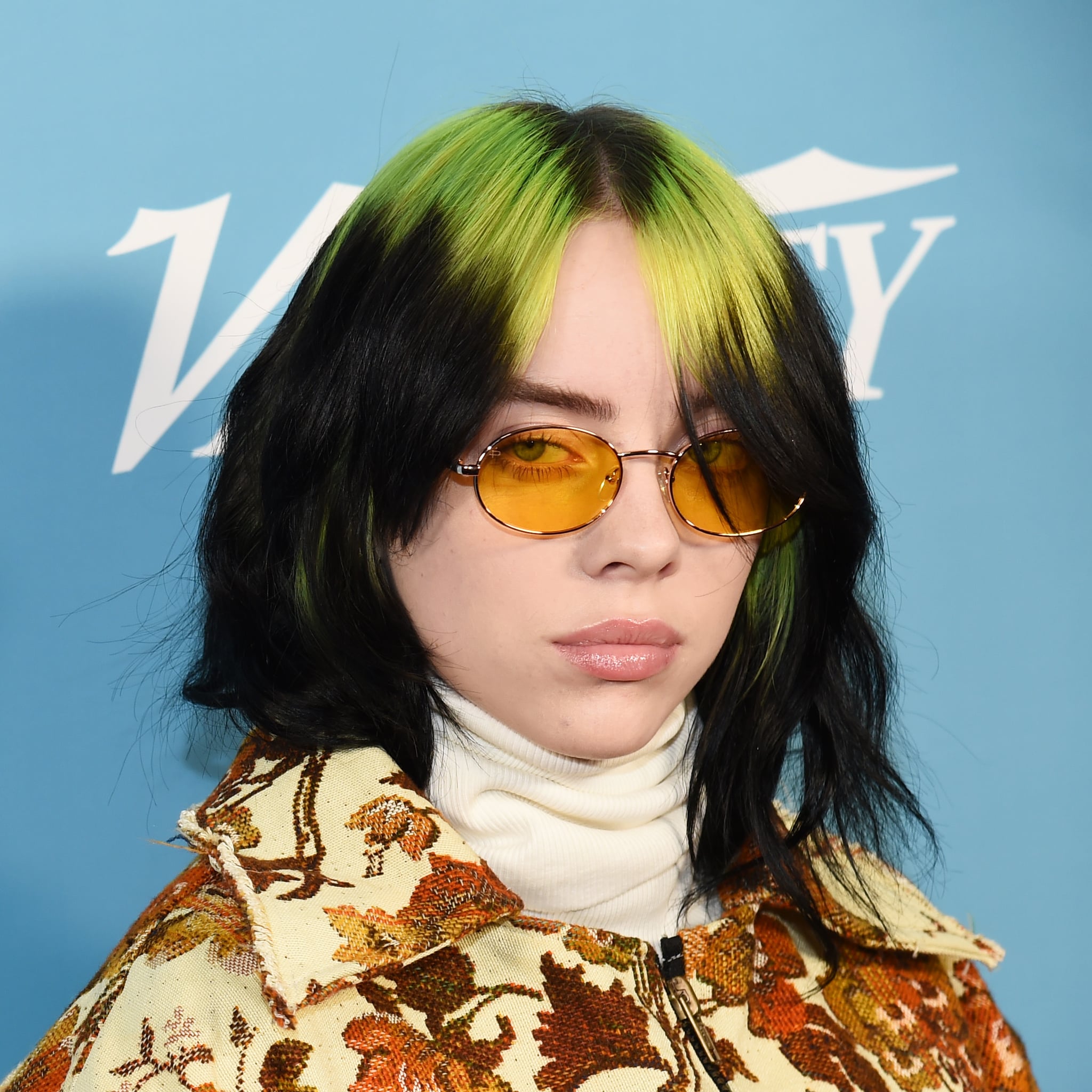 Billie Eilish Smiling Green Hair Wallpaper