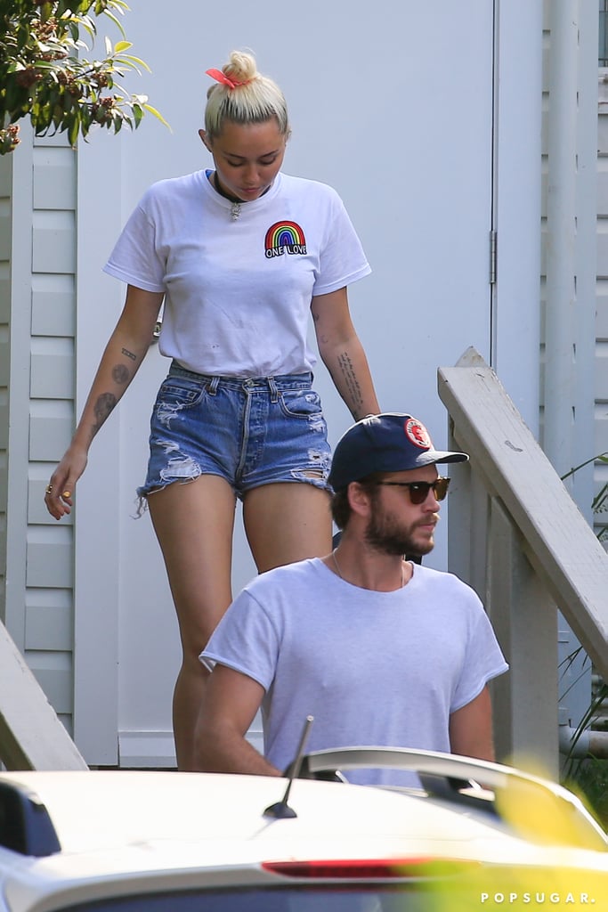Miley Cyrus and Liam Hemsworth Having Lunch in Australia