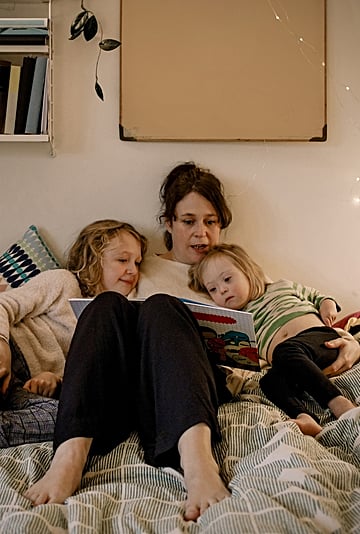 Solo Parenting vs. Single Parenting: What's the Difference?