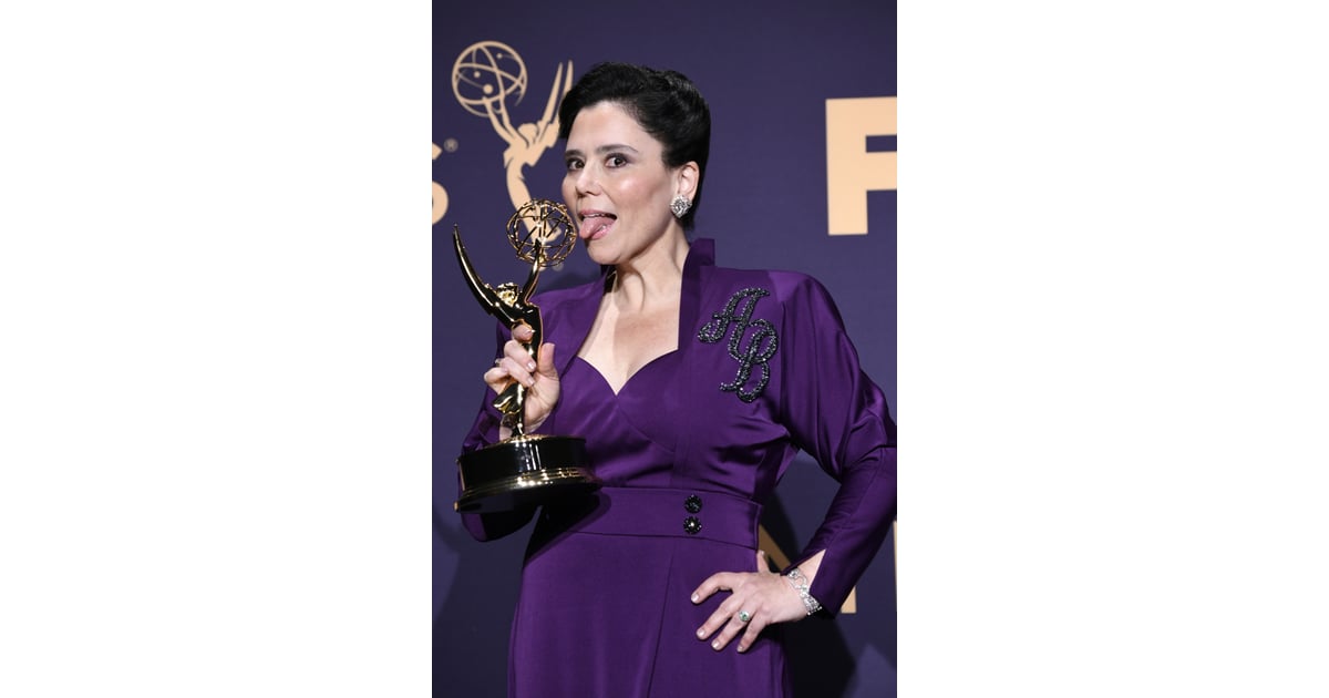 Alex Borsteins Acceptance Speech At The 2019 Emmys Video Popsugar Entertainment Photo 4 