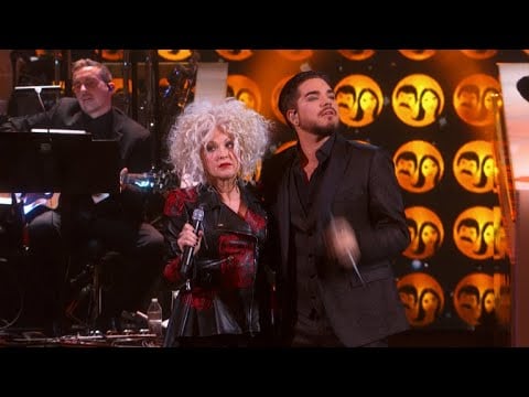 Lauper and Lambert Perform "I Got You Babe"