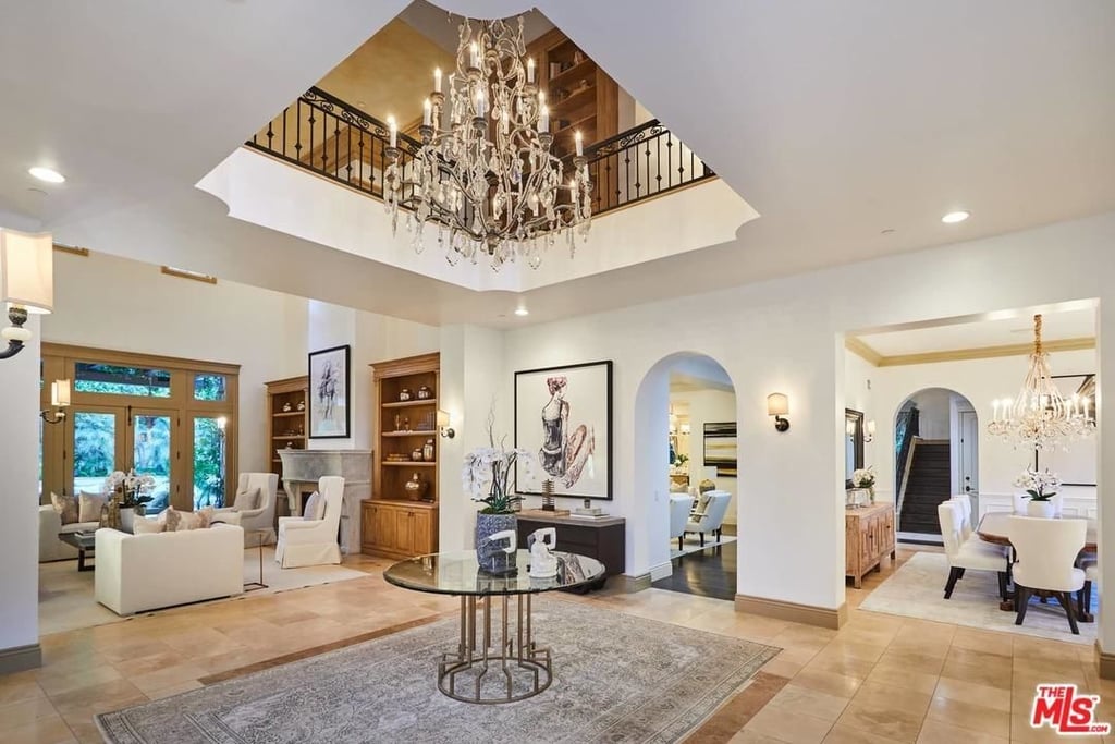 Britney Spears Beverly Hills Mansion Photos