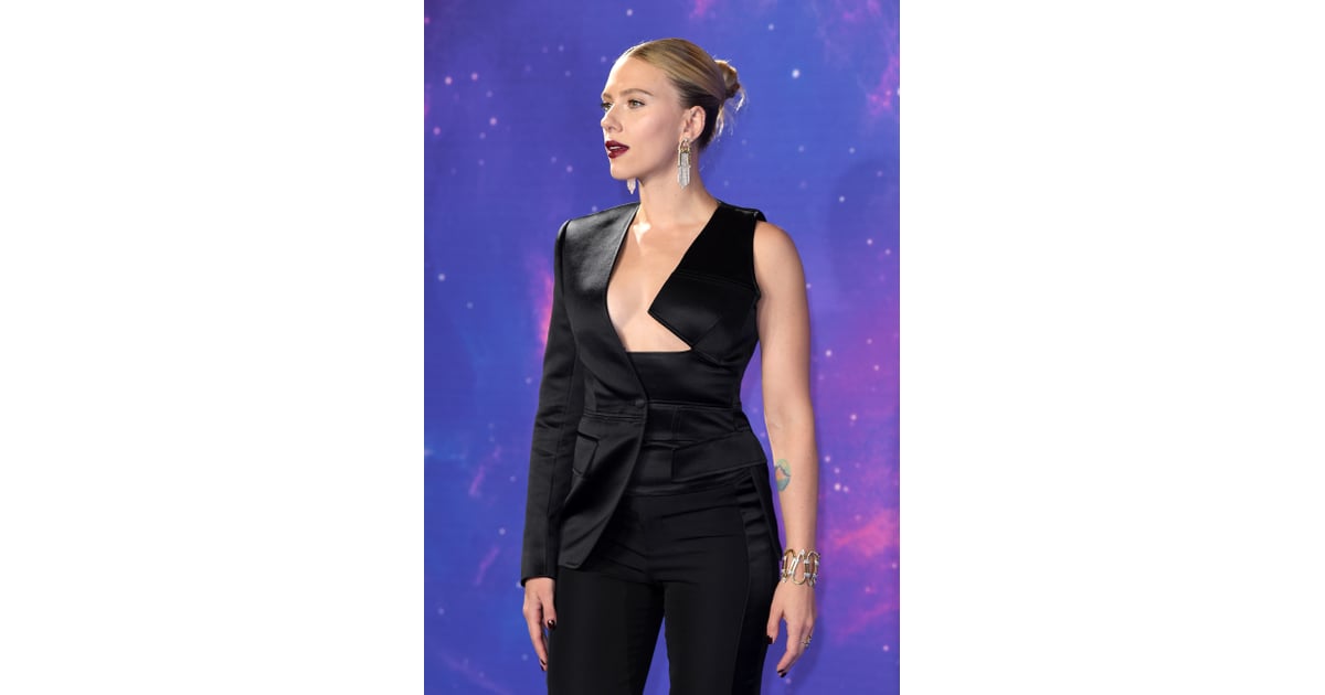 Scarlett Johansson Black Suit at Avengers Endgame Red ...