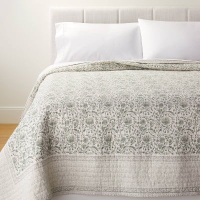 Decorative Border Cotton Slub Print Quilt