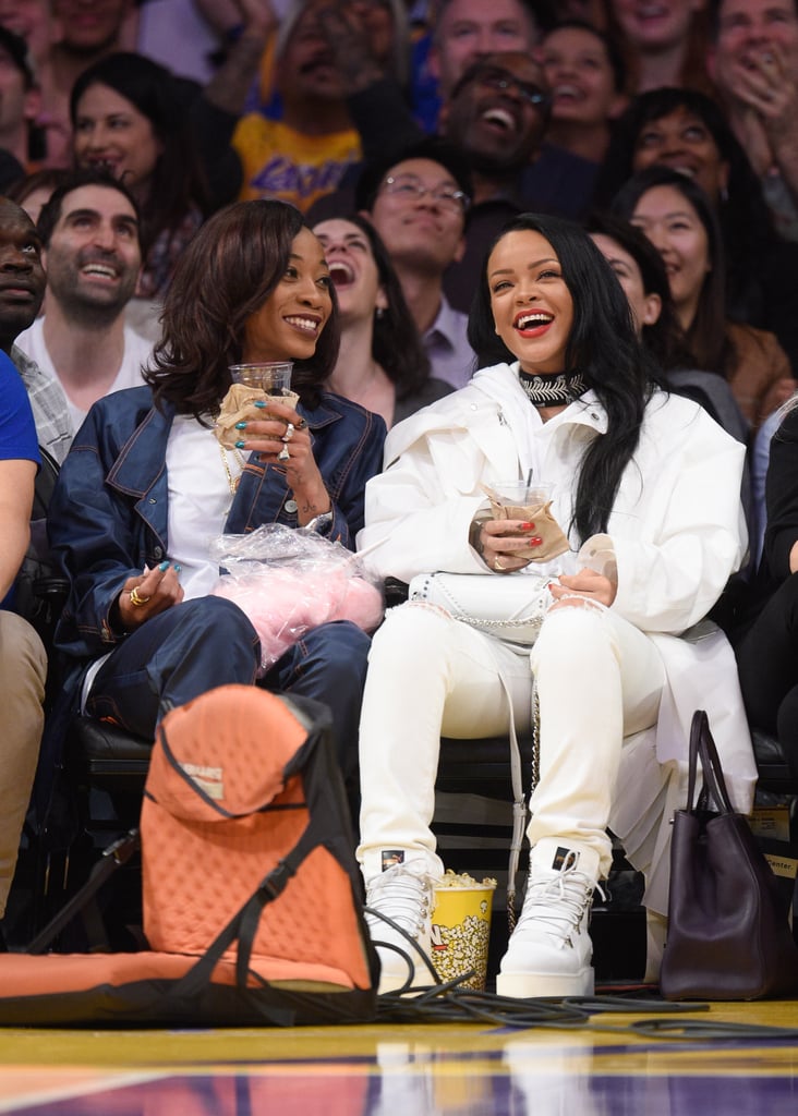 Rihanna at Lakers Game March 2016