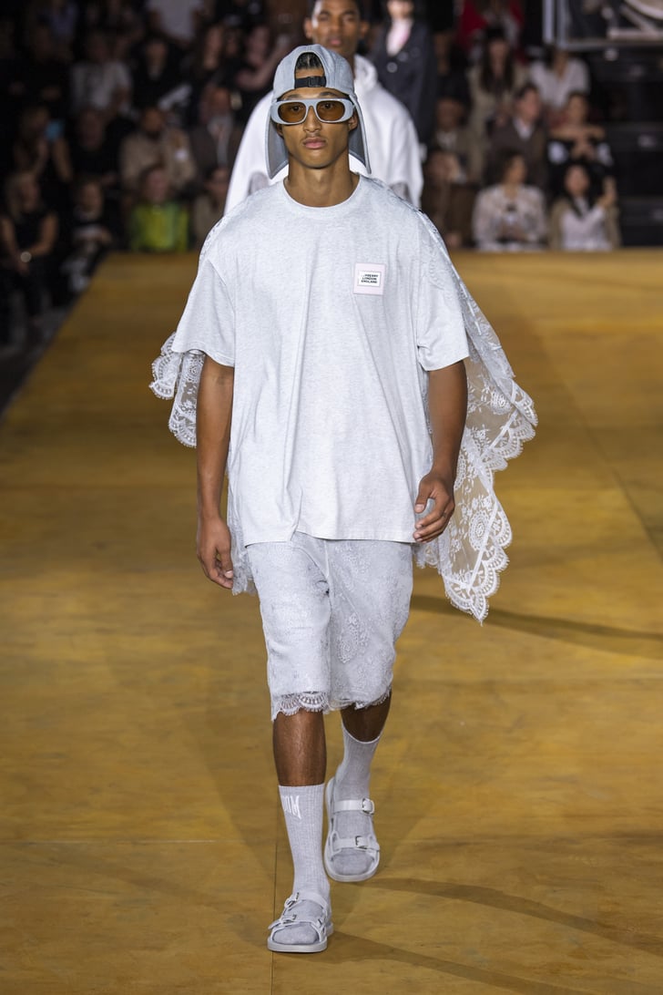 Burberry Spring 2020 Runway Review and Pictures | POPSUGAR Fashion UK ...