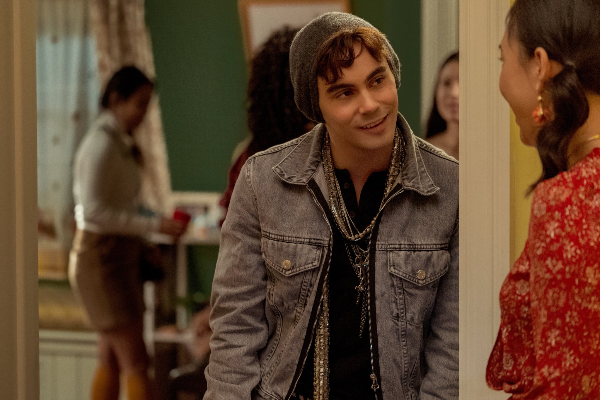 NEVER HAVE I EVER, Tyler Alvarez, &opened a textbook', (Season 2, ep. 202, aired July 15, 2021). photo: Isabella B. Vosmikova / Netflix / Courtesy Everett Collection