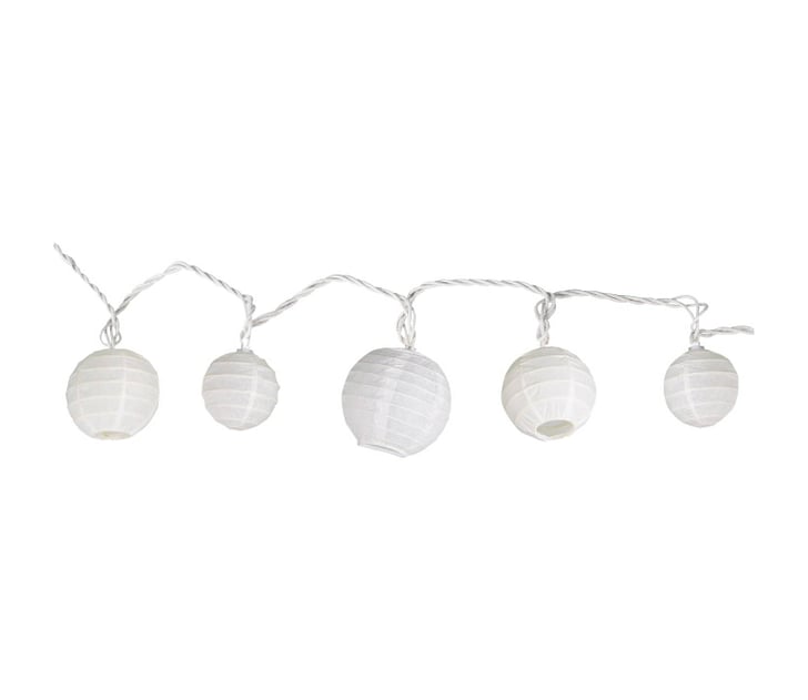 Room Essentials MultiSize Ball String Lights in White (15) Target