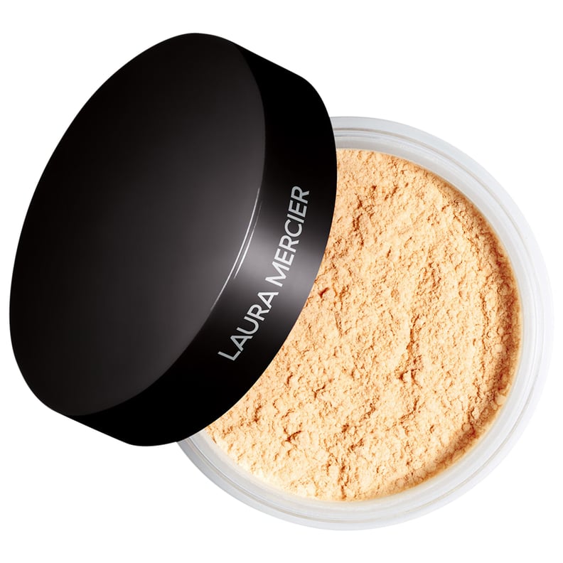 Laura Mercier Translucent Loose Setting Powder in Honey