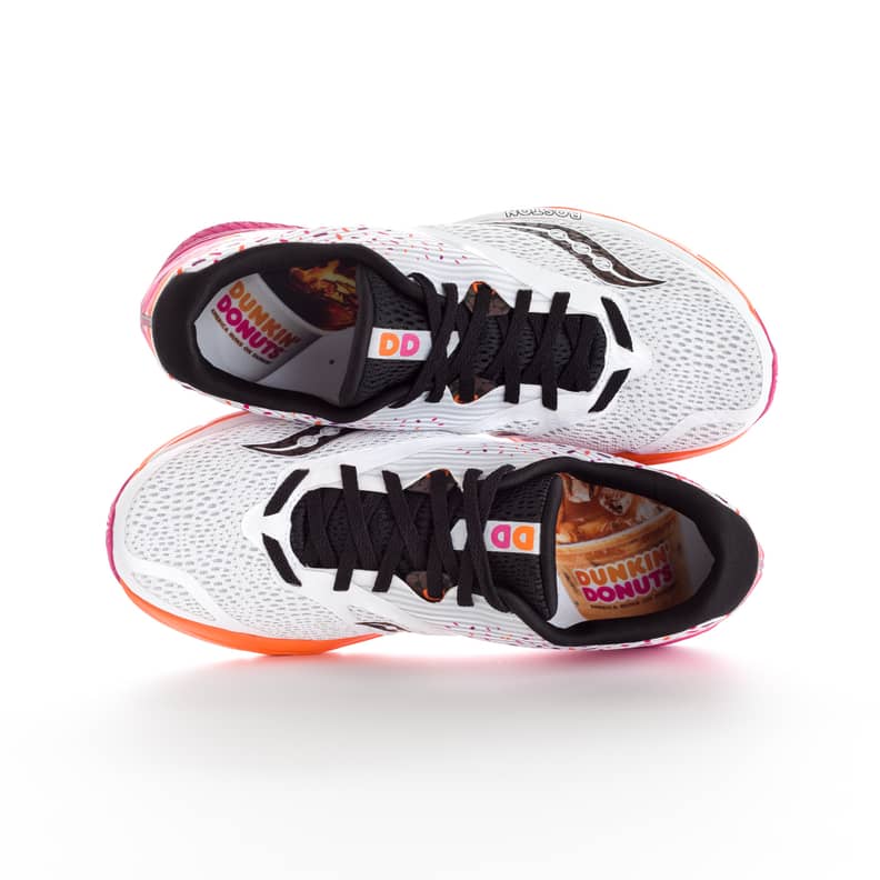 Women's saucony discount dunkin donuts