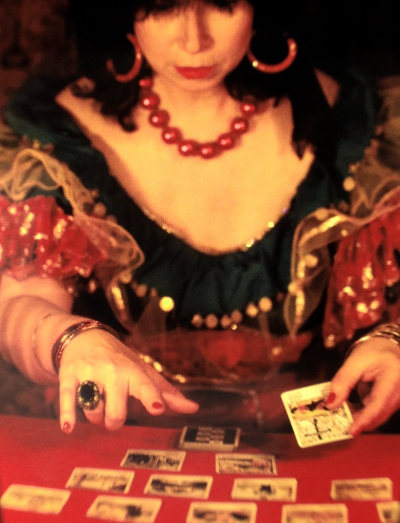 Giving a Tarot Card Reading