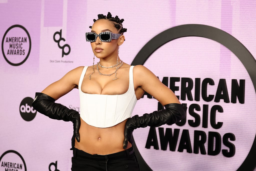 Tinashe's Marc Jacobs Outfit at 2022 American Music Awards