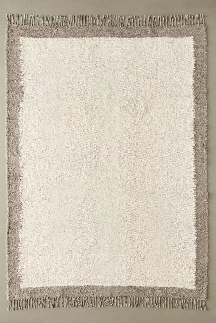 A Modern Minimalist Rug Border Shaggy Rug The Best Rugs From Urban