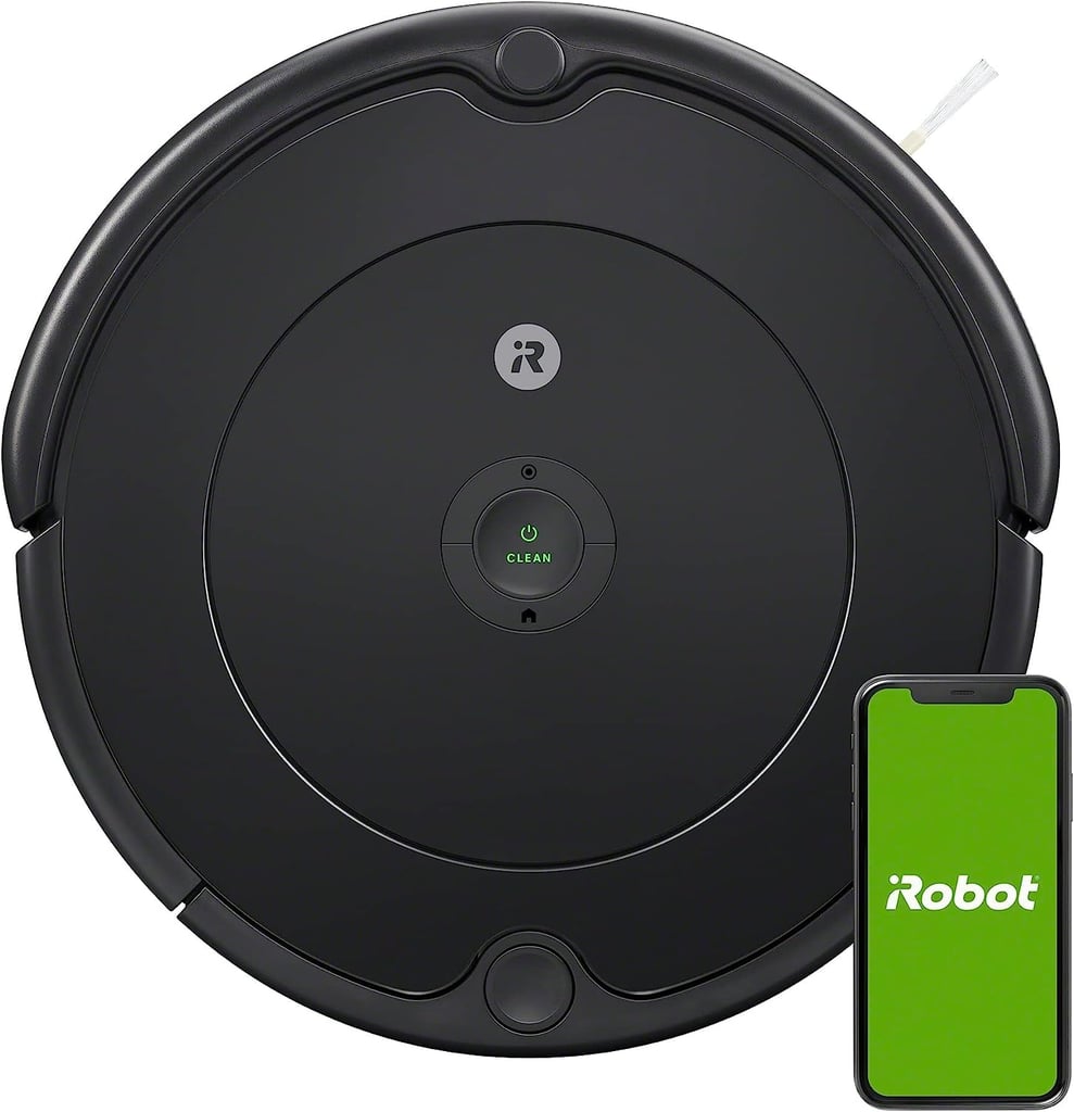 iRobot Roomba 692机器人真空(343美元,最初350美元)清洁你的家不需要觉得一件苦差事,只要你有这个智能机器人真空。与传统的真空,这光滑模型可以通过智能手机操作,允许您通过iRobot公司安排日常的清洁程序。
