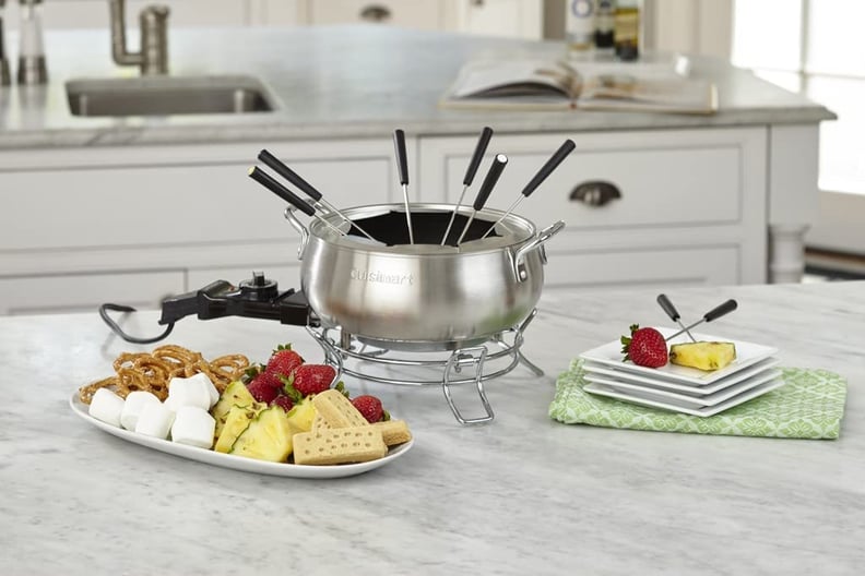 A Gift For Foodies: Cuisinart 3-Quart Electric Fondue Pot