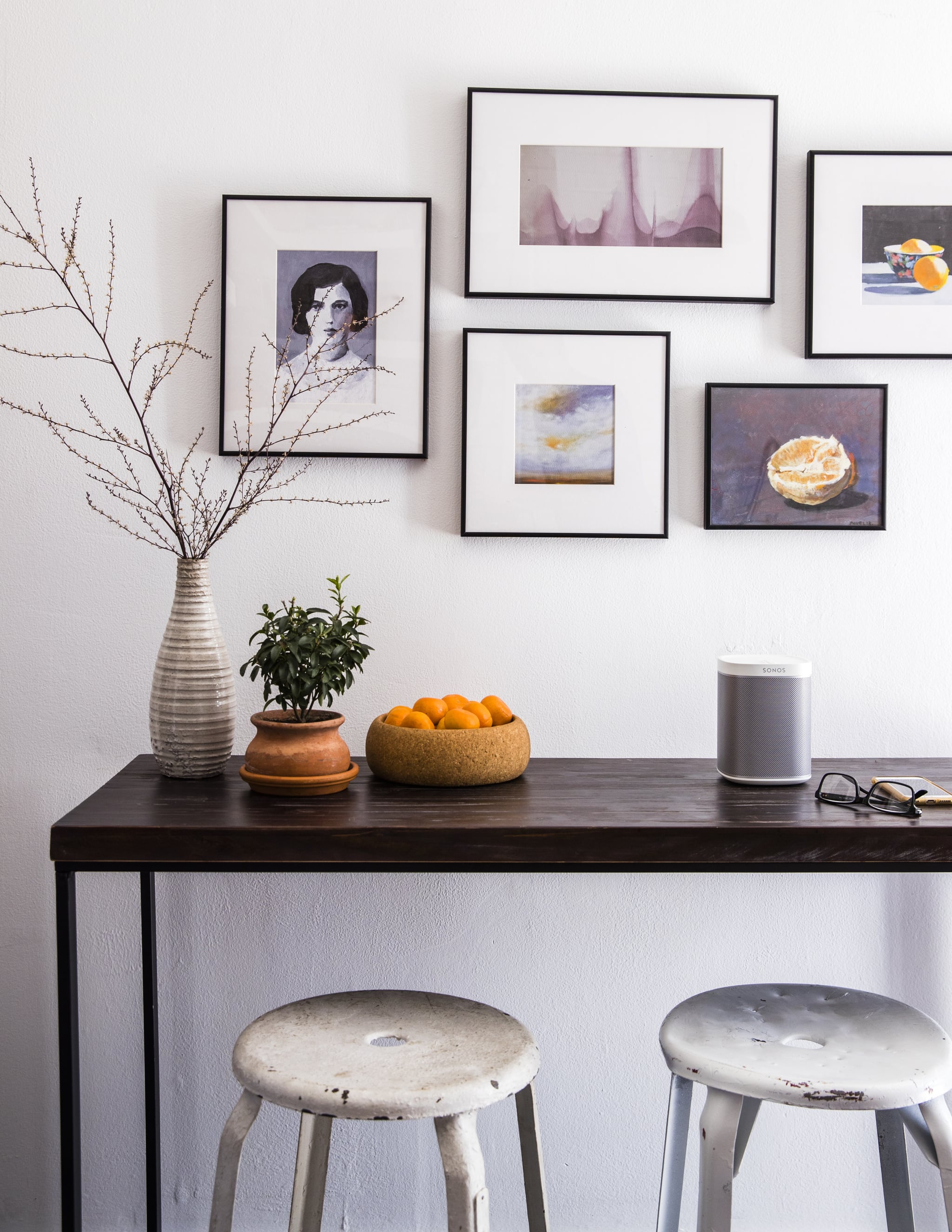 A Mini Breakfast Nook | 16 Clever Designer Solutions to the Most Common Small-Space Conundrums | POPSUGAR Home Photo 6