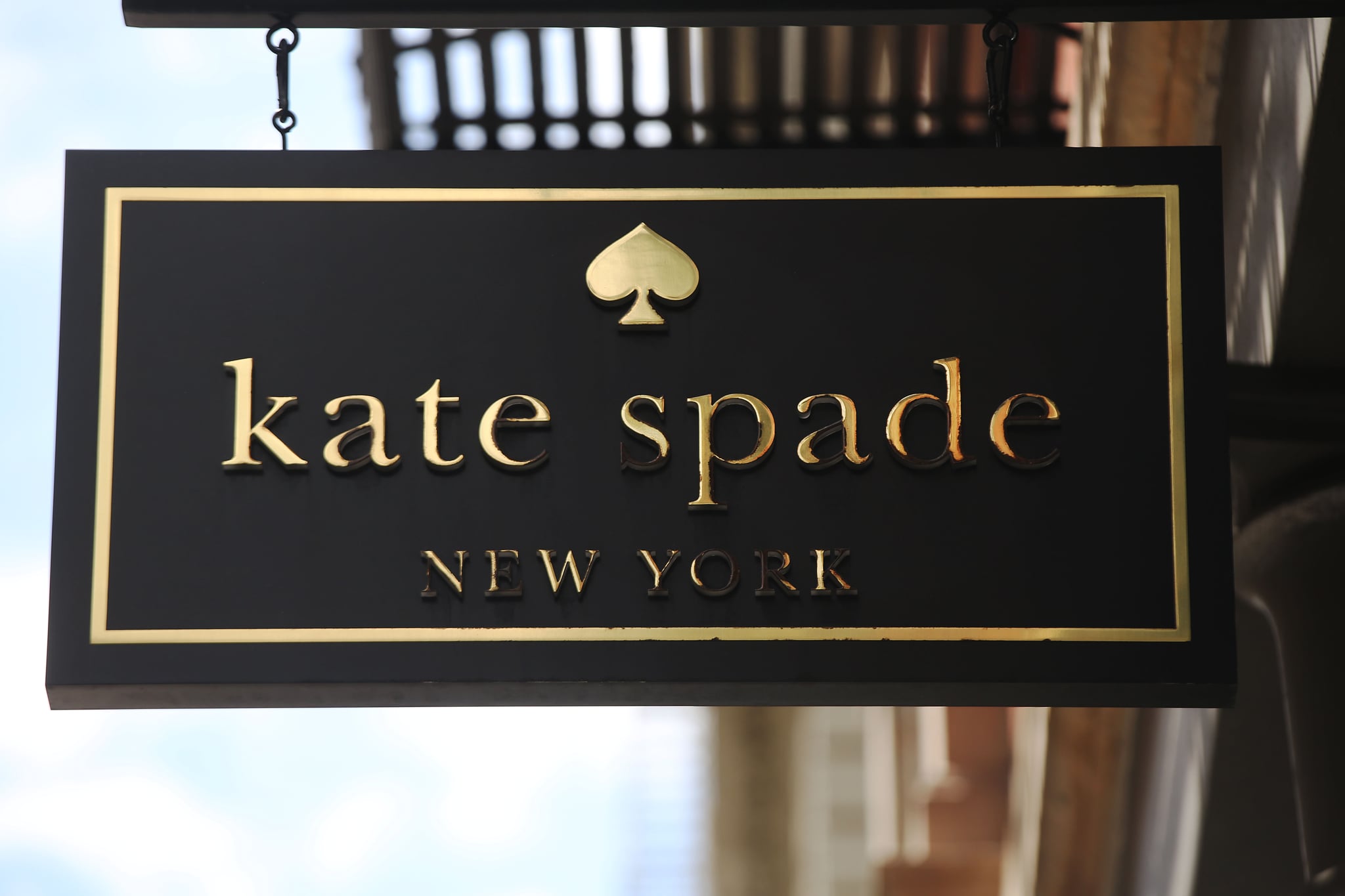 NEW YORK, NY - MAY 08:  A Kate Spade store stands in the SoHo neighbourhood of Manhattan on May 8, 2017 in New York City. Coach, the American maker of high-end luxury goods, announced on Monday that it would buy rival Kate Spade in a $2.4 billion deal.  (Photo by Spencer Platt/Getty Images)