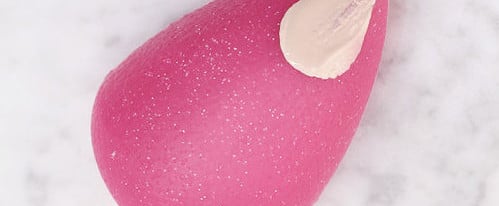 Evie Launches Pink Glitter Silicone Blender