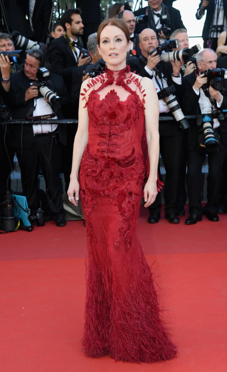 Julianne Moore's Givenchy Gown Featured a Feathered Train and Chopard Jewels