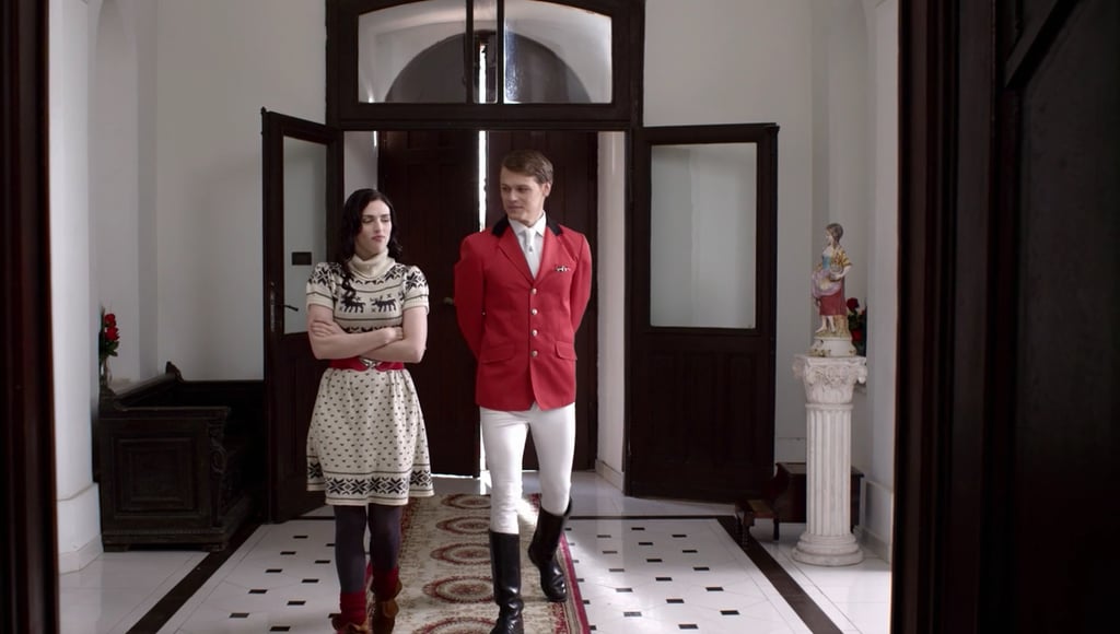 Let's all take a minute to bask in the glory that is those white riding pants.